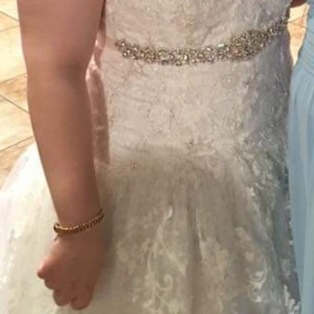 Oleg cassini wedding dress